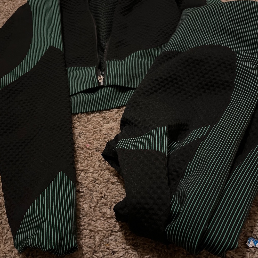 Athletic set